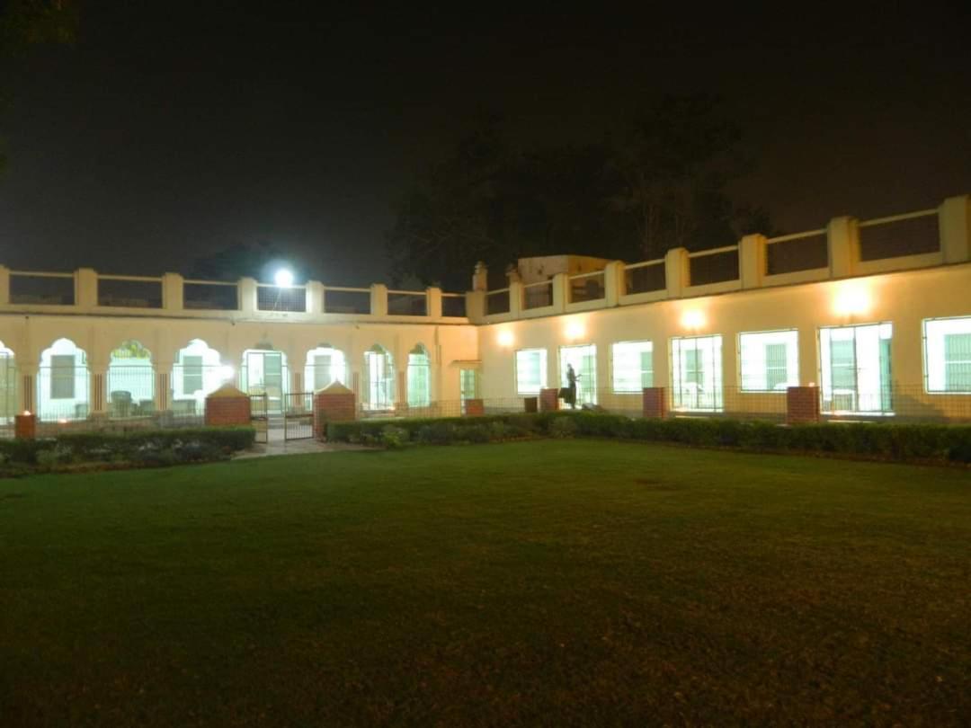 Shree Krishna Bhakti Ashram Hotel Vrindavan Exterior photo
